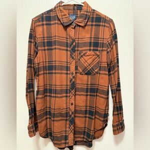 GAP Women’s Brown Plaid Button-Down Shirt Size Small